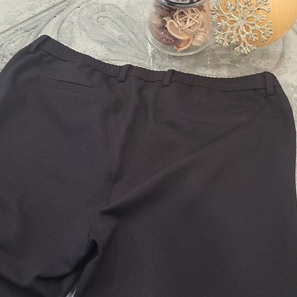 SAKS FIFTH AVENUE MODERN PANTS Large - Picture 9 of 11